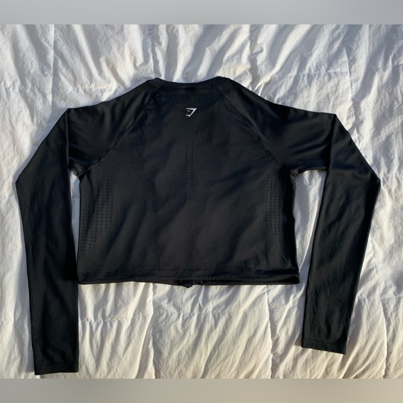 Black Gymshark Cropped Long-sleeve. - Picture 2 of 3